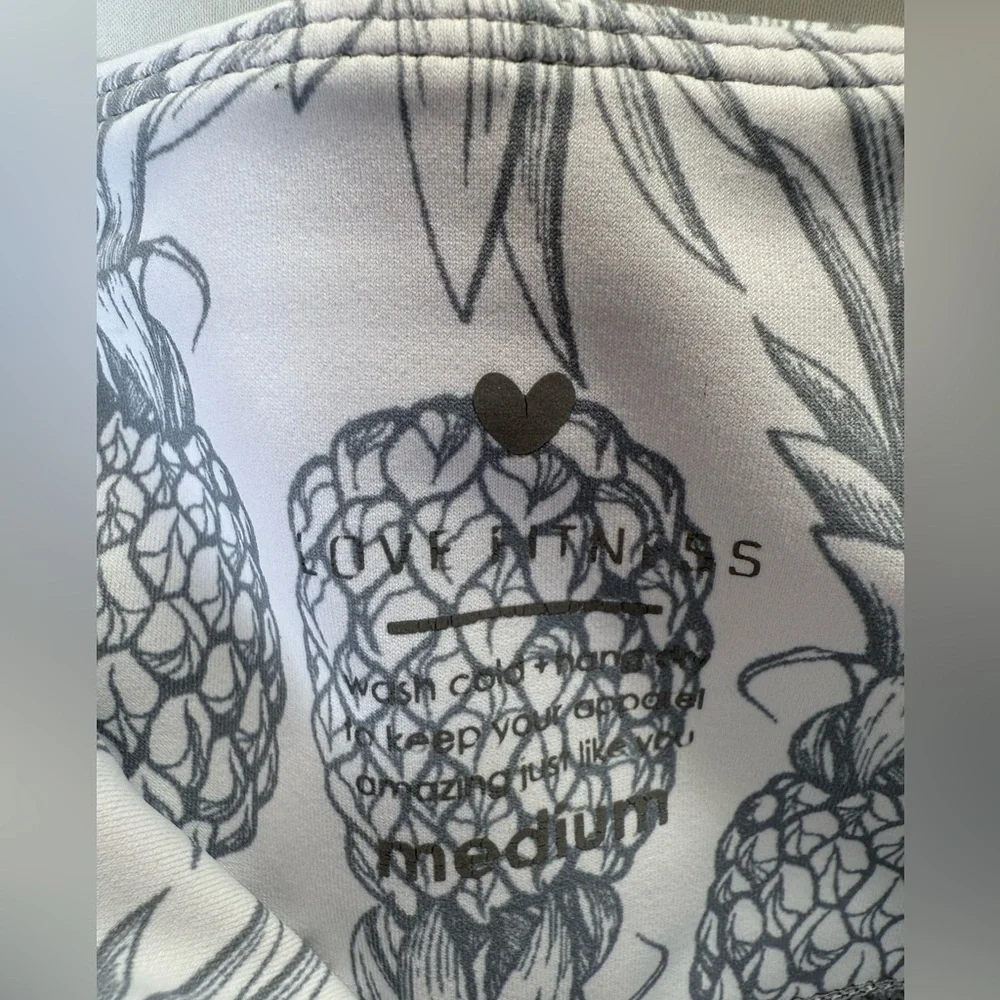 Pineapple Pattern Leggings Women’s Size Medium - Picture 4 of 6